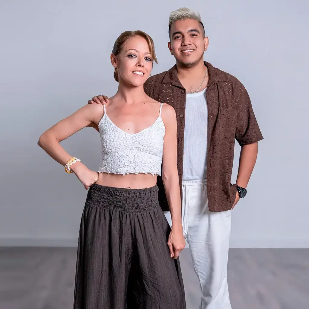 Alex y Diana profesores de Bailanamá